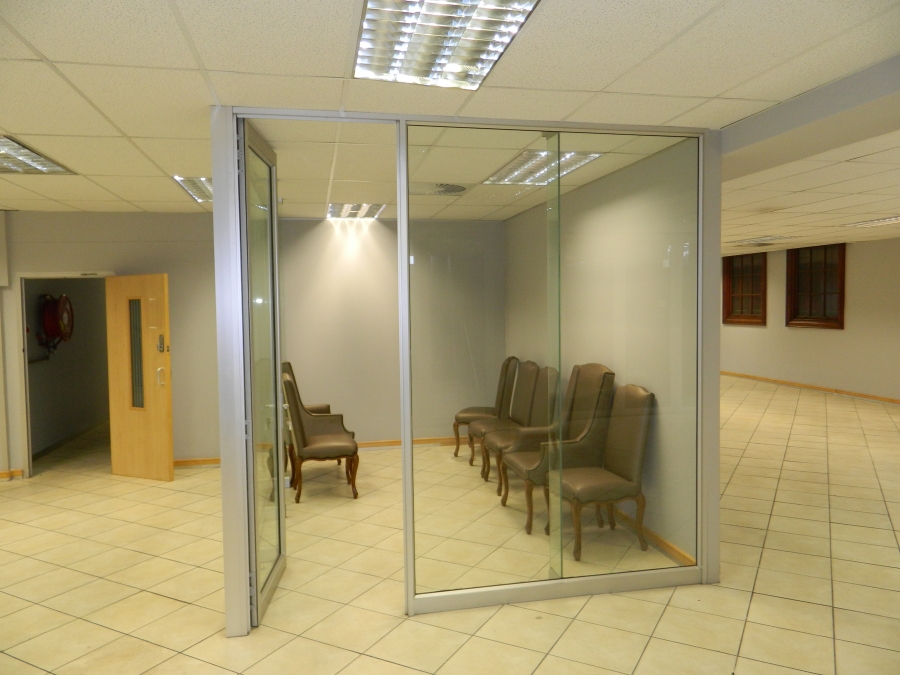 To Let commercial Property for Rent in Paarl Central Western Cape